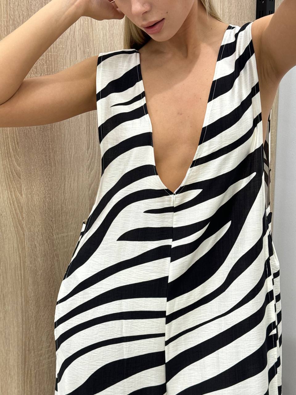 902 Комбинезон Premium цвет Чёрно/Белый, р OneSize