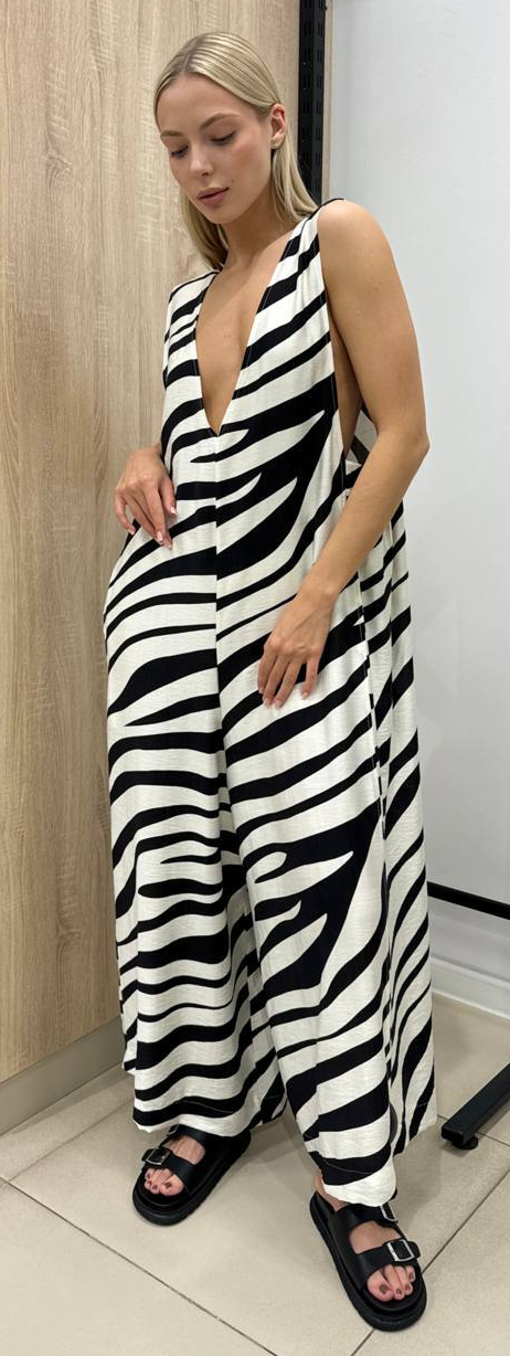 902 Комбинезон Premium цвет Чёрно/Белый, р OneSize